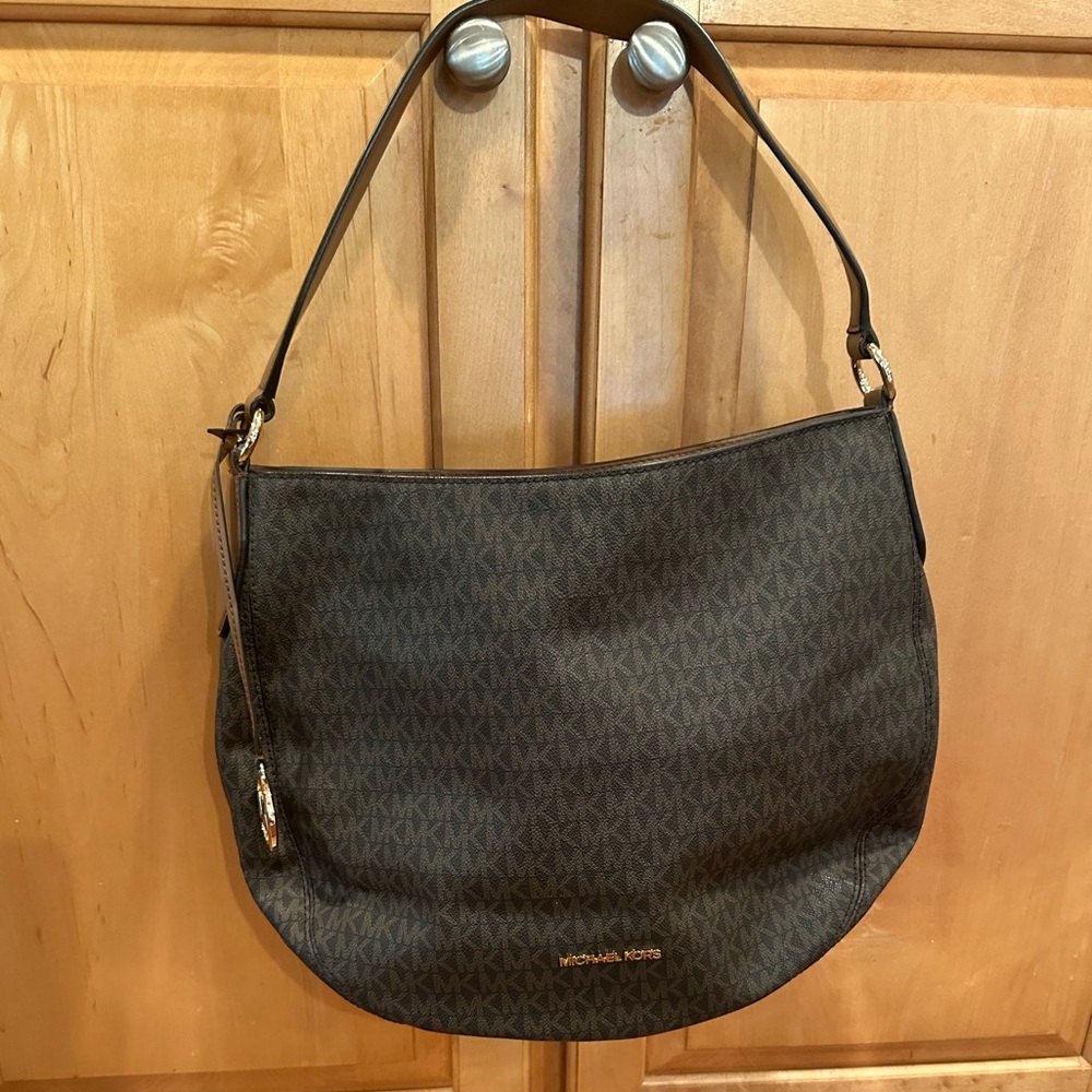 NWOT Michael Kors Brooke Large Shoulder Bag – Style 35T0GOKH3B